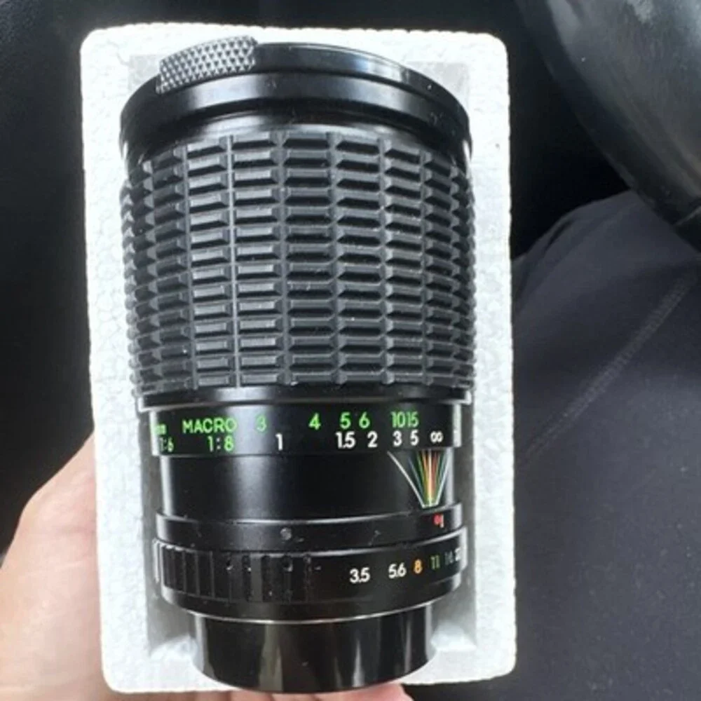 Kalimar MC Auto Zoom 28-85mm f/3.5 Macro Lens for Yashica, Multi-Coated